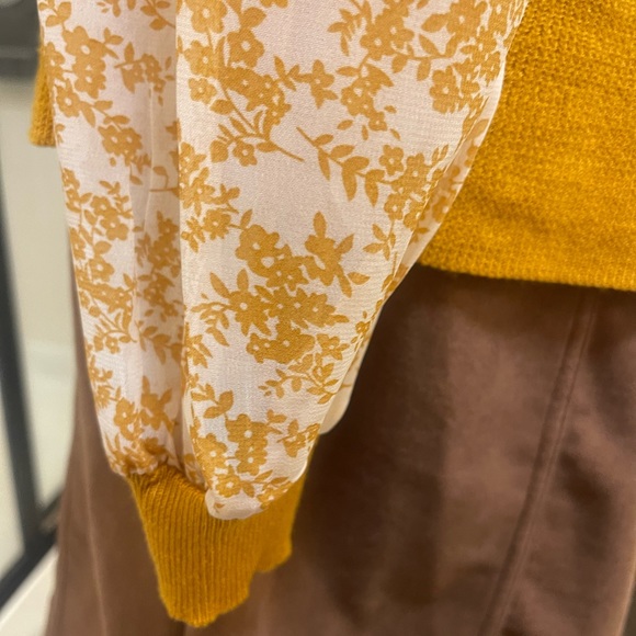 Sweet Halo Women’s Fit & Flare Sweater (Small) - Picture 6 of 7